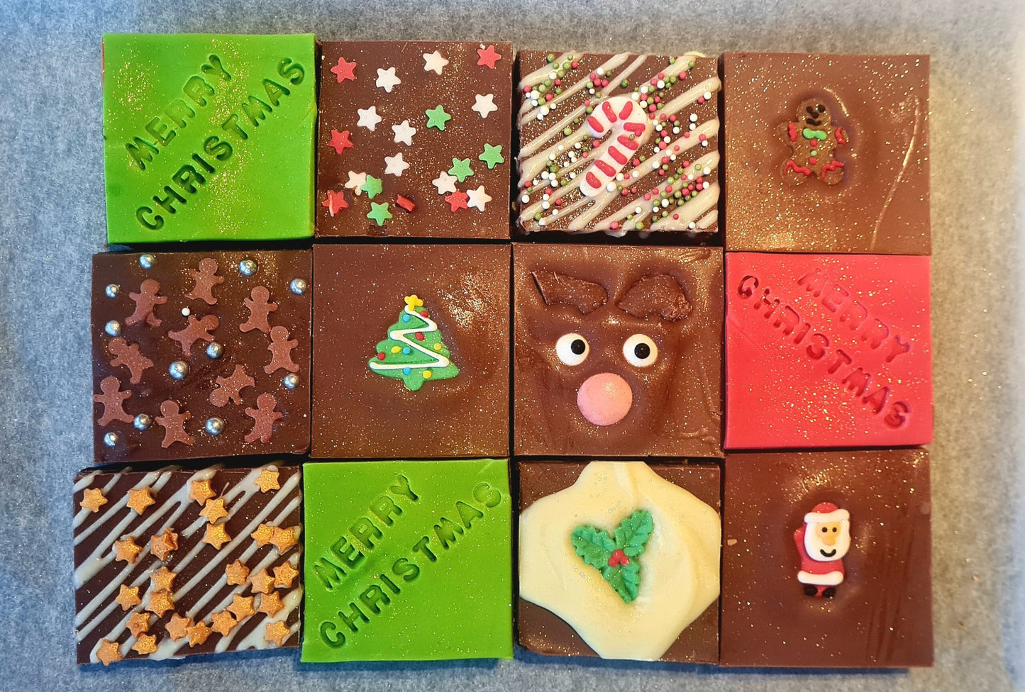 Christmas Crunch ππ
 Indulgence Box (12 piece) Pre-order for Dispatch 20/12/23