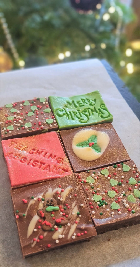 Happy Christmas Teaching Assistant - Treat Box (6 piece)