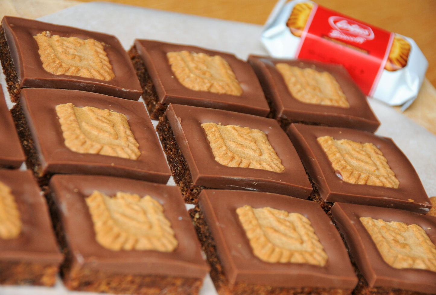 Biscoff Crunch - Indulgence Box (12 piece)