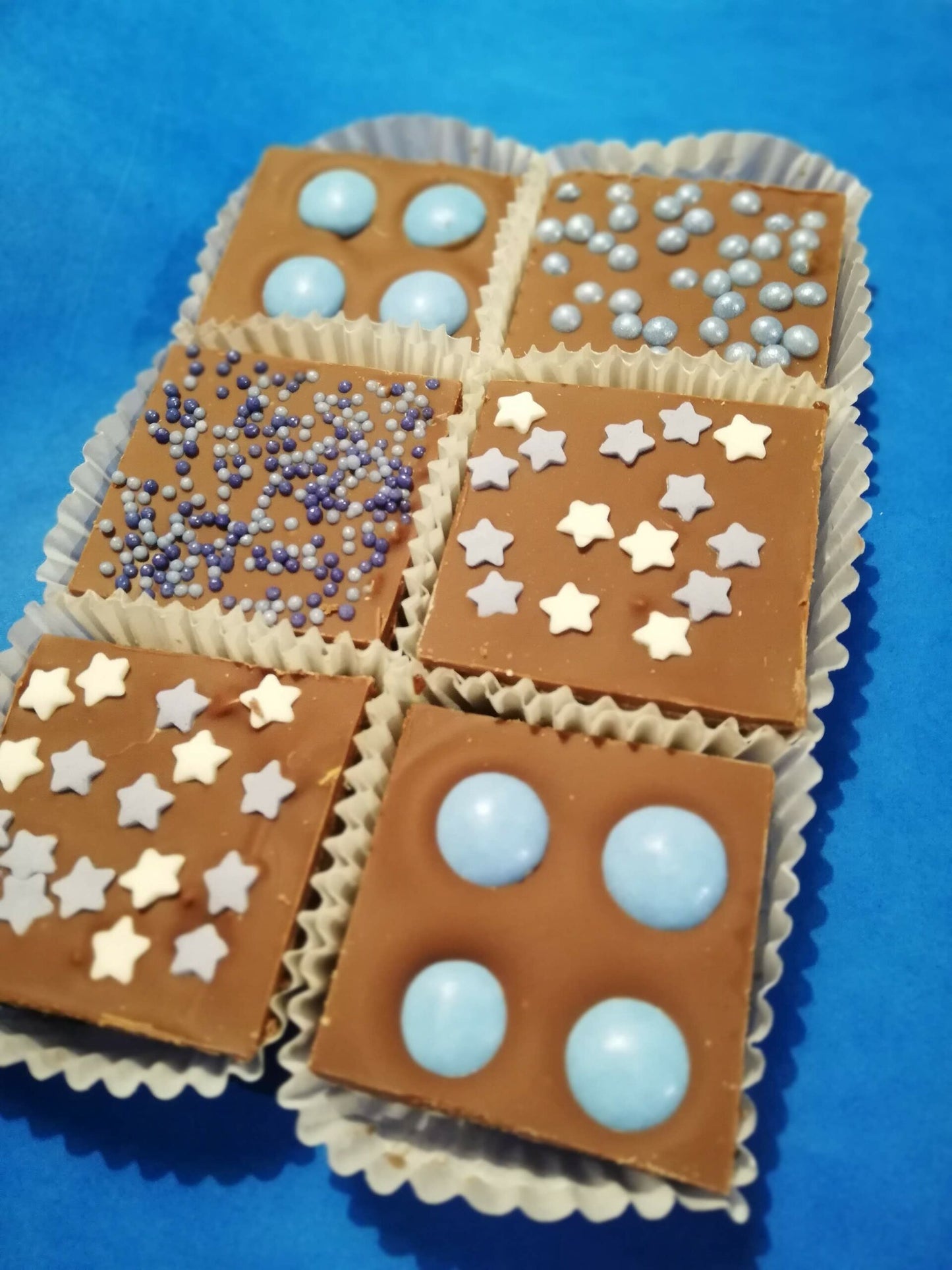 Chocolate Crunch Baby Blue - Treat Box (6 piece)