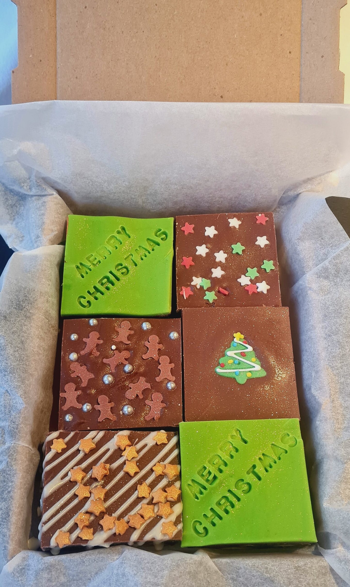 Christmas Crunch 🎄🎅 Treat Box (6 piece) Dispatch 20/12/23