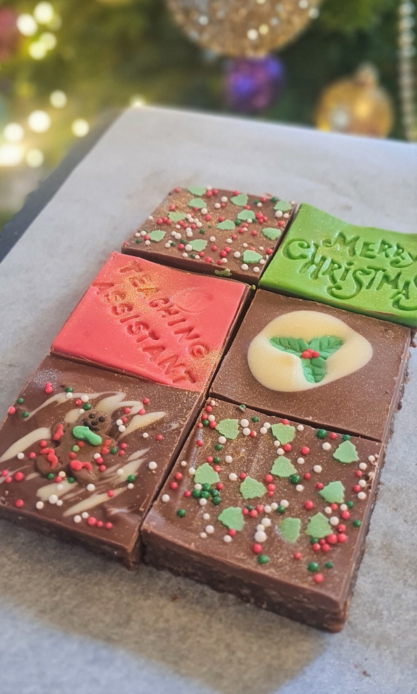 Happy Christmas Teaching Assistant - Treat Box (6 piece)