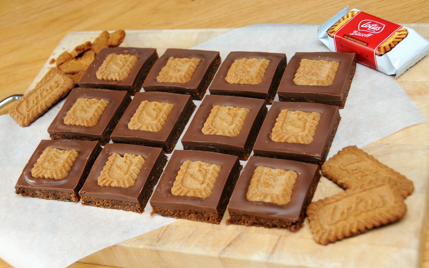 Biscoff Crunch - Treat Box (6 piece)