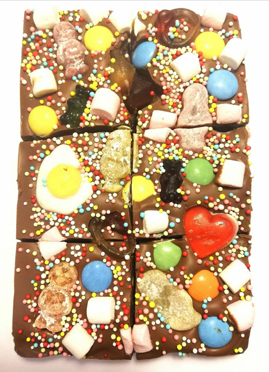 Chocolate Crunch Sweetie Heaven 🍭🍫🍬 Treat Box (6 piece)